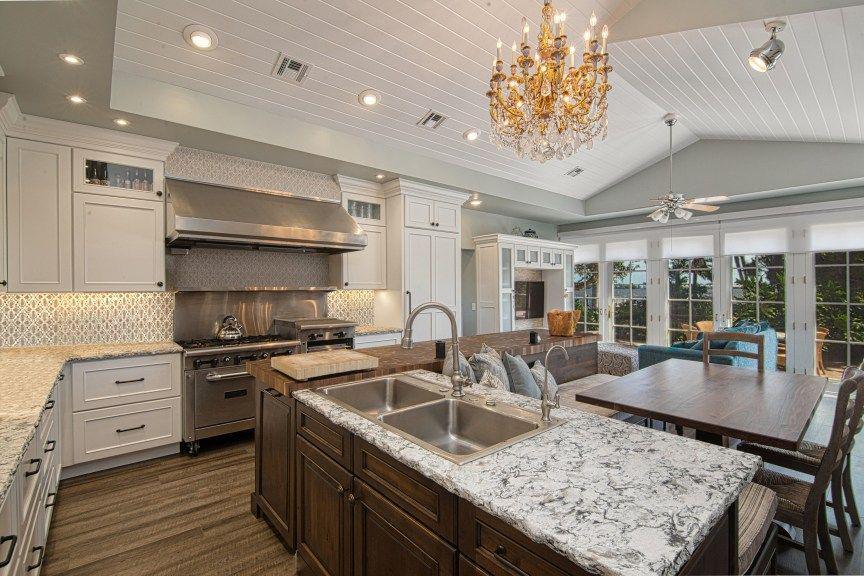 Malas Cuci Piring? Intip 9 Inspirasi Kitchen Sink Ini, Yuk!