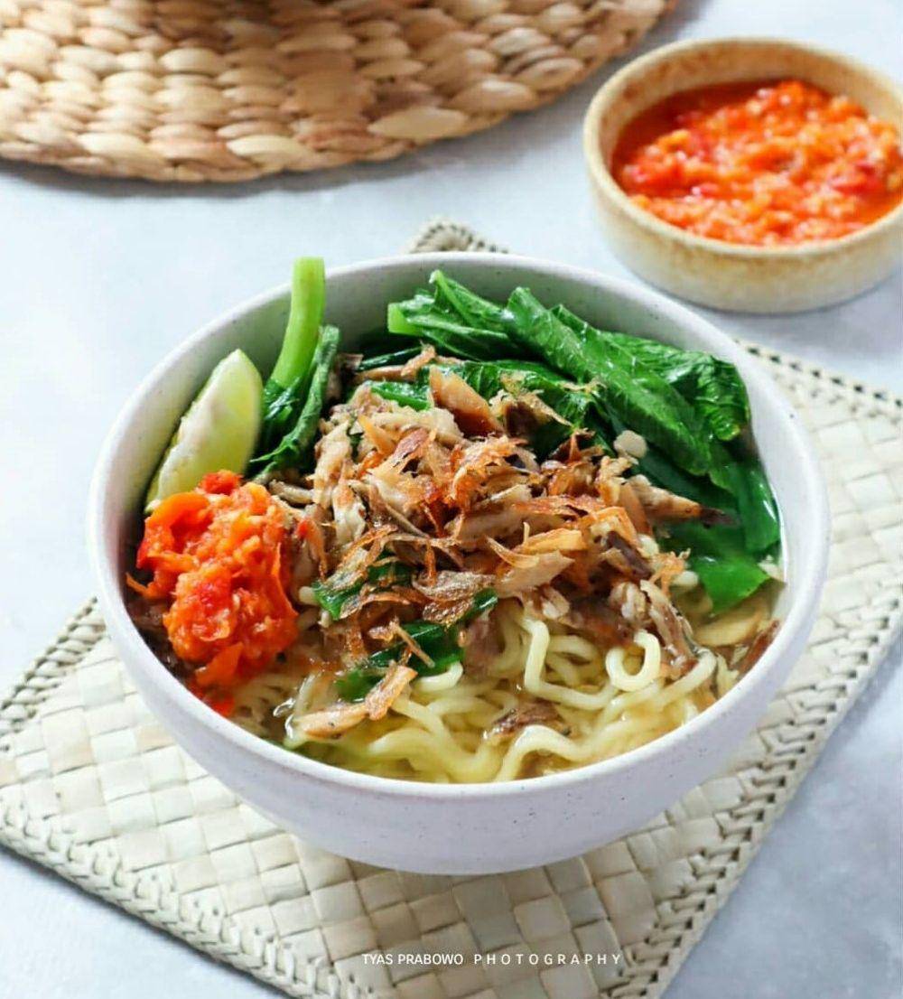 instagram.com/tyasprabowo