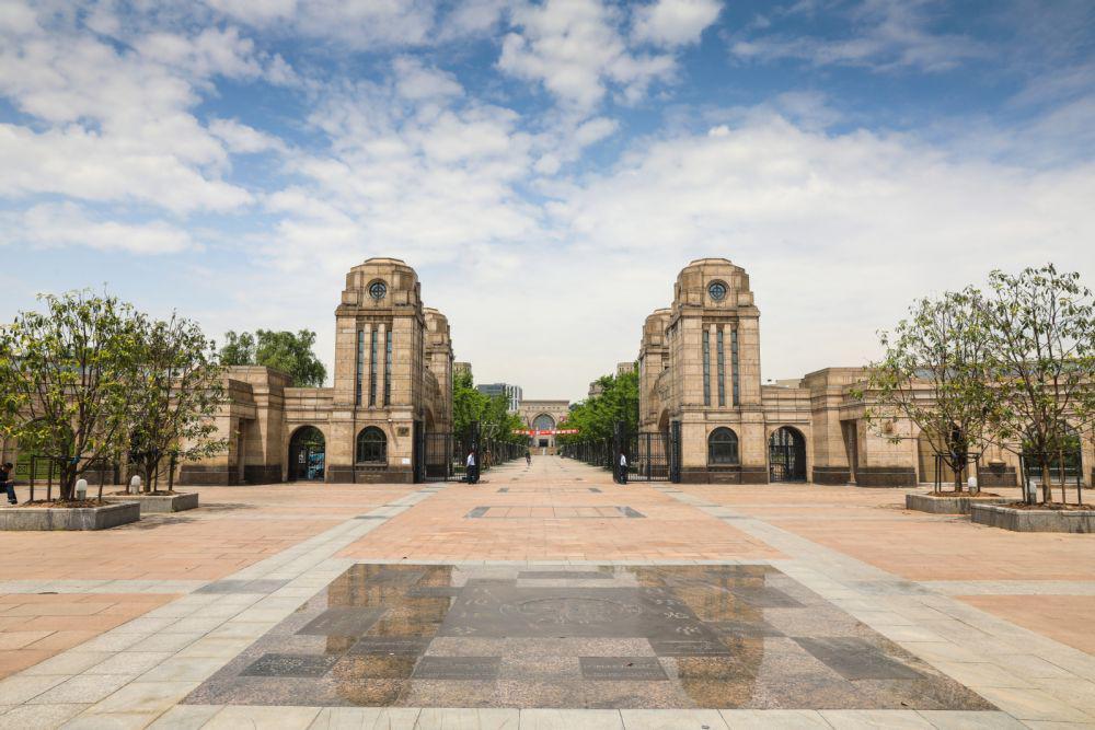 Top 10 Universitas Terbaik Asia Versi QS WUR 2021, Tertarik Daftar?