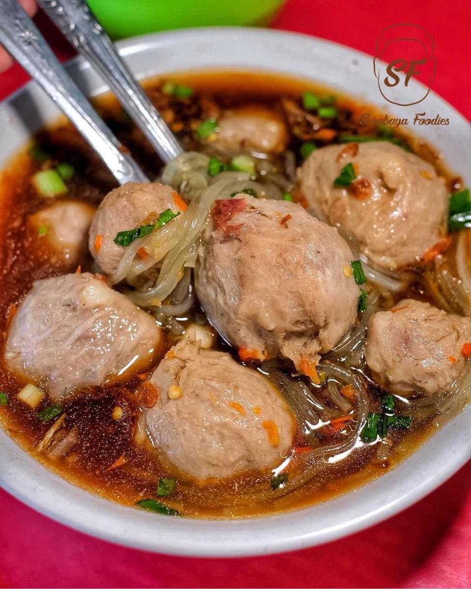 instagram.com/surabayafoodies