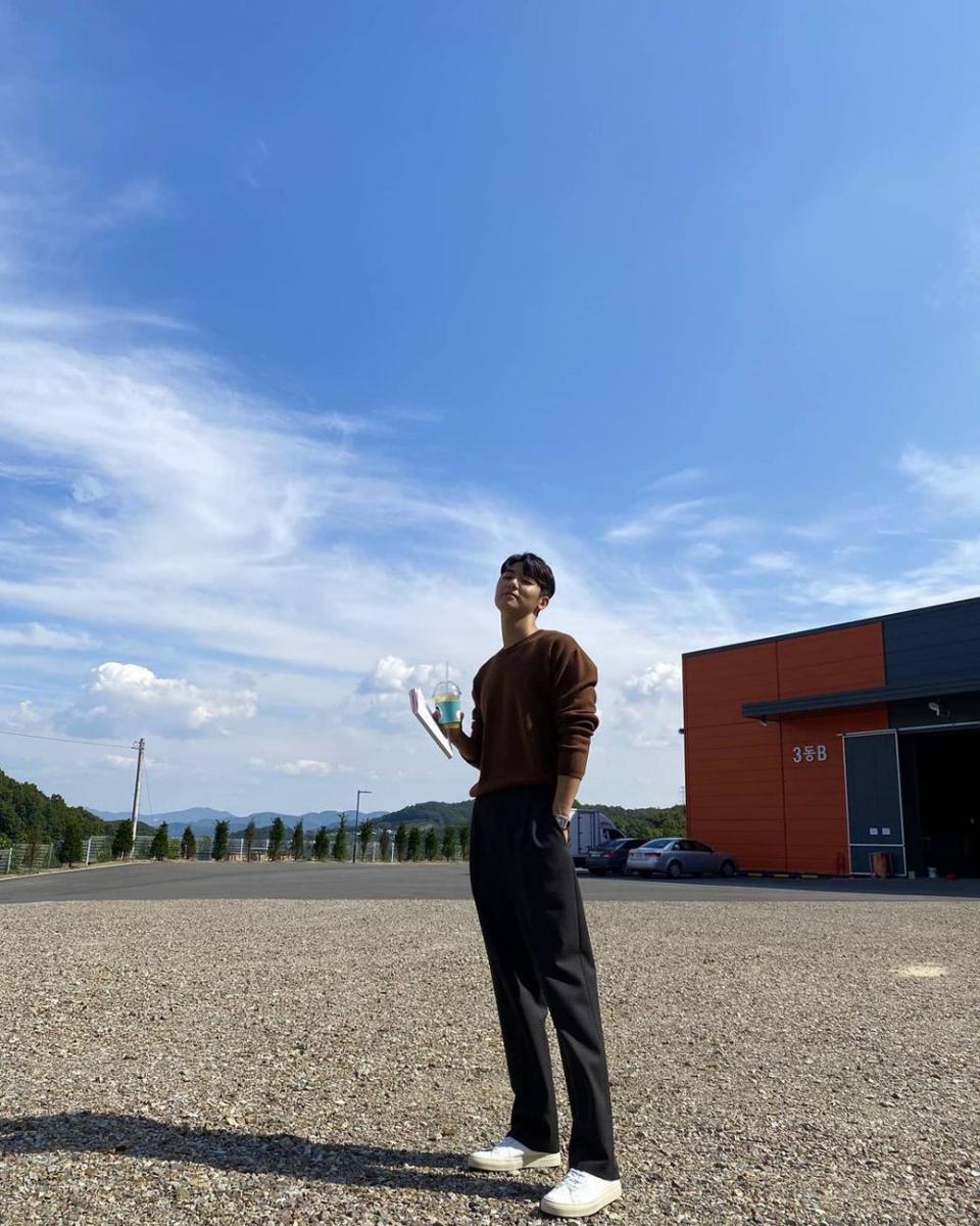 instagram.com/mr_kanggun