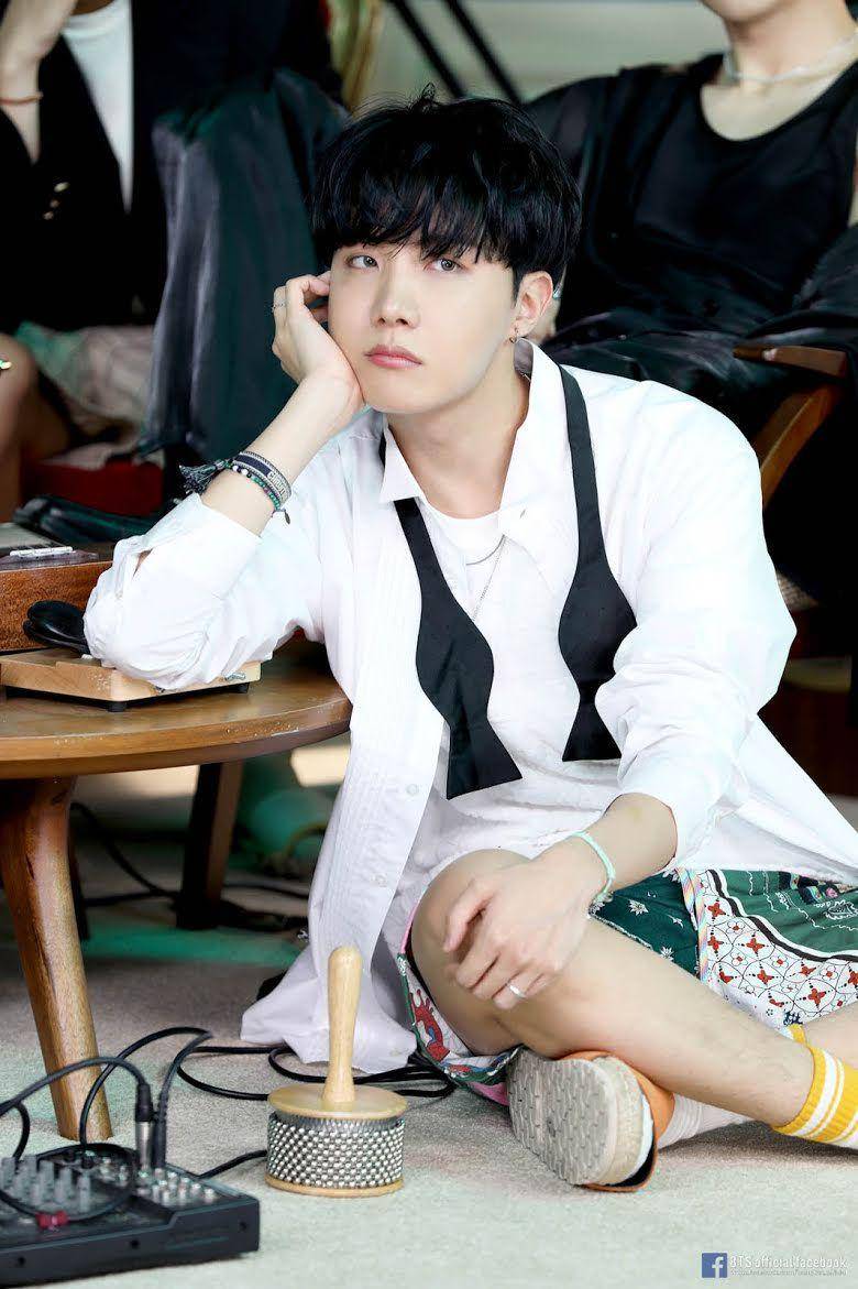 facebook.com/bangtan.official