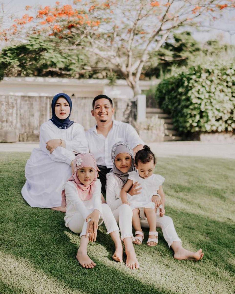 Instagram.com/queen.annisa