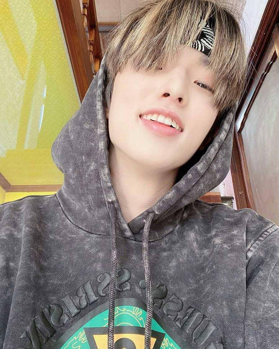 instagram.com/eajpark