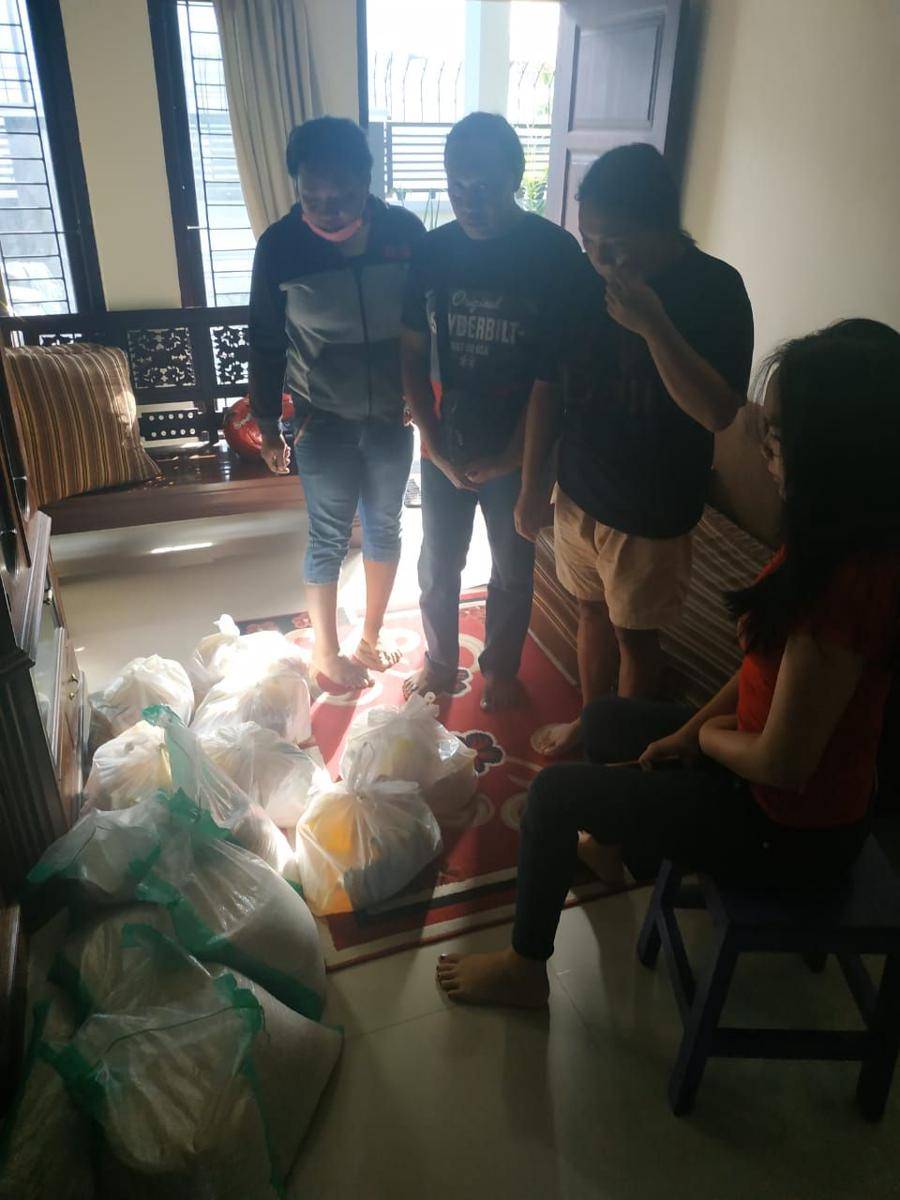 Bantuan sembako yang diterima anggota Aprikot, IDN Times/ Dok Aprikot