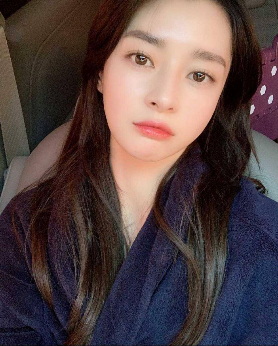 Instagram.com/hv_nara