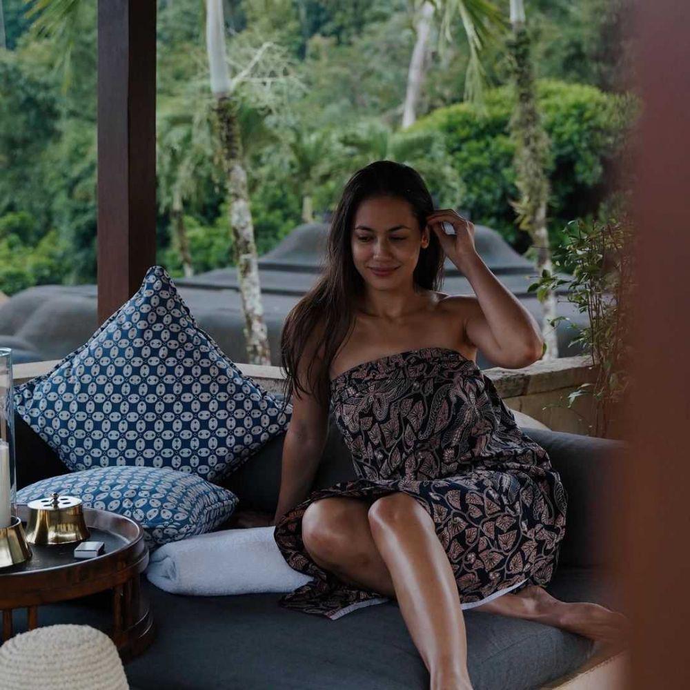 instagram.com/pevpearce