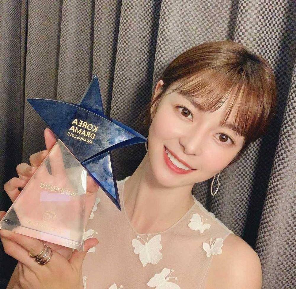 Instagram.com/hv_nara