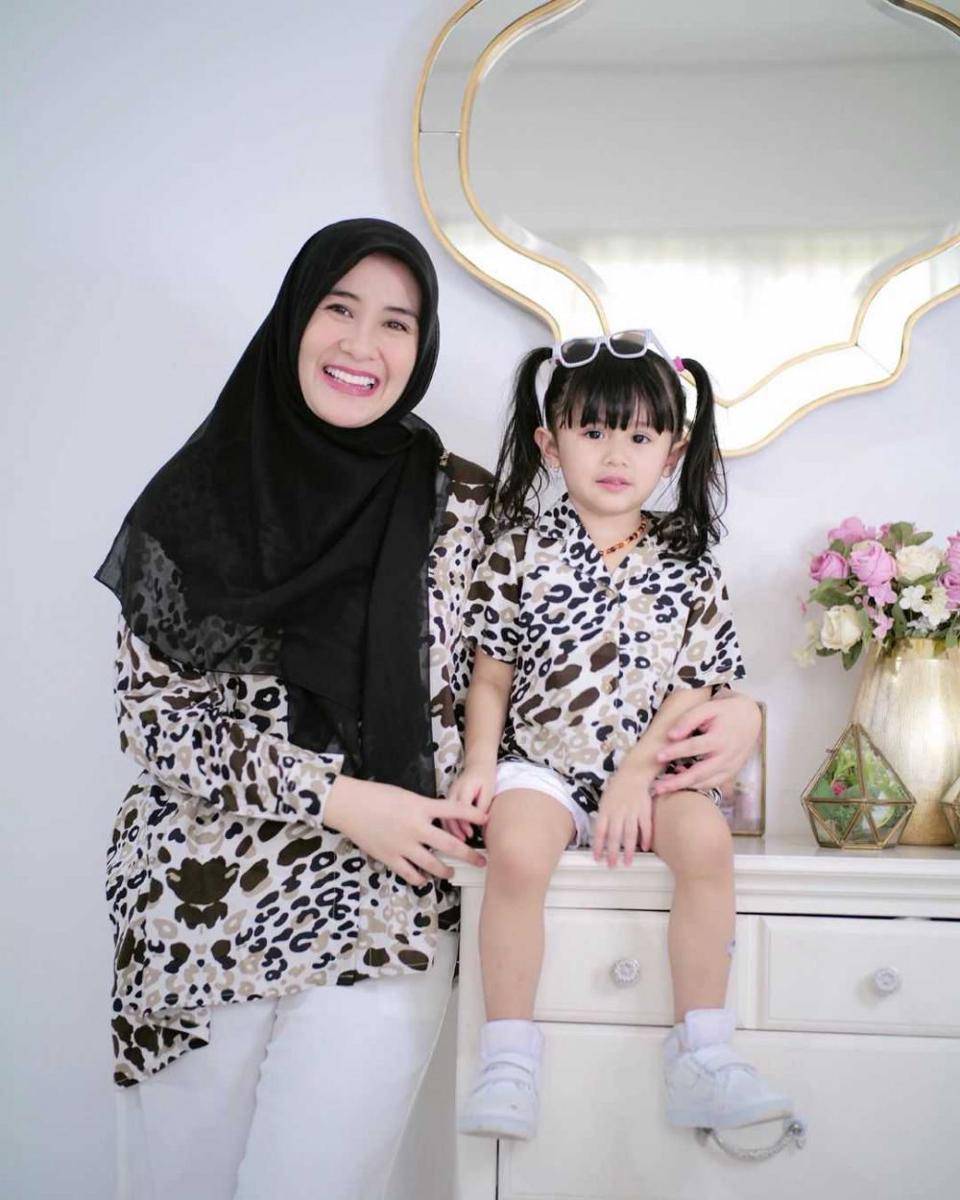 Instagram.com/ryana_dea