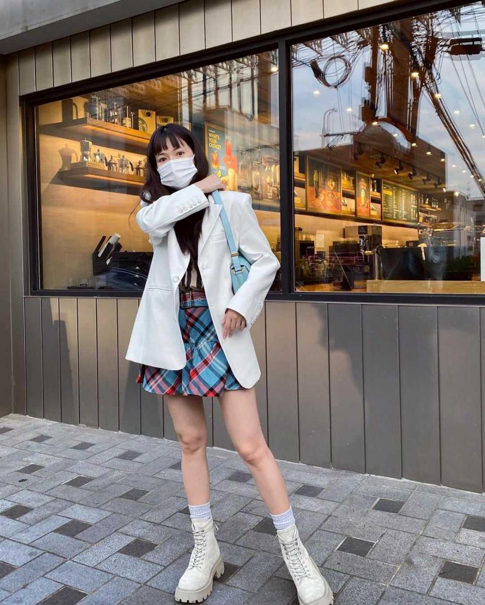 Instagram.com/hyunah_aa