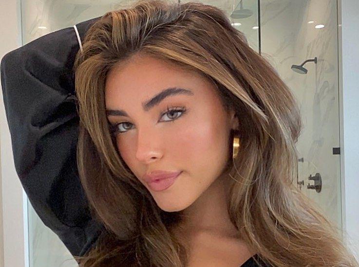 Rilis Album Perdana, Intip 10 Potret Madison Beer yang Makin Stunning