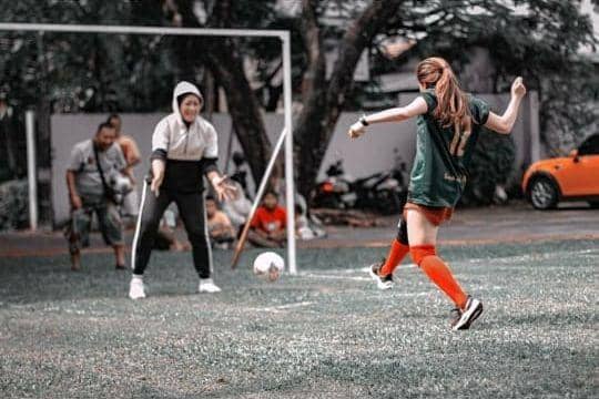 instagram.com/ayutingting92