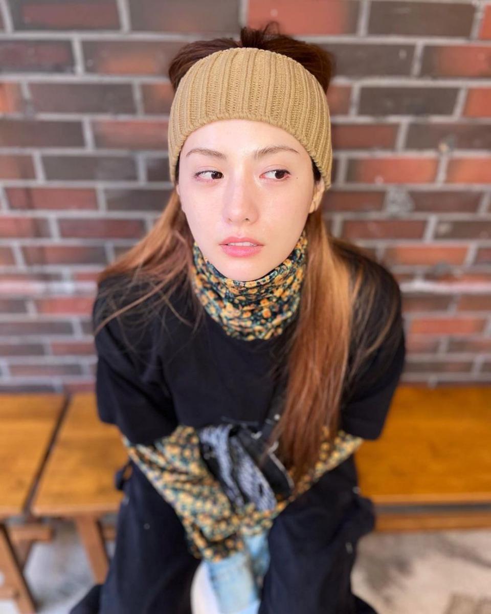 instagram.com/jin_a_nana