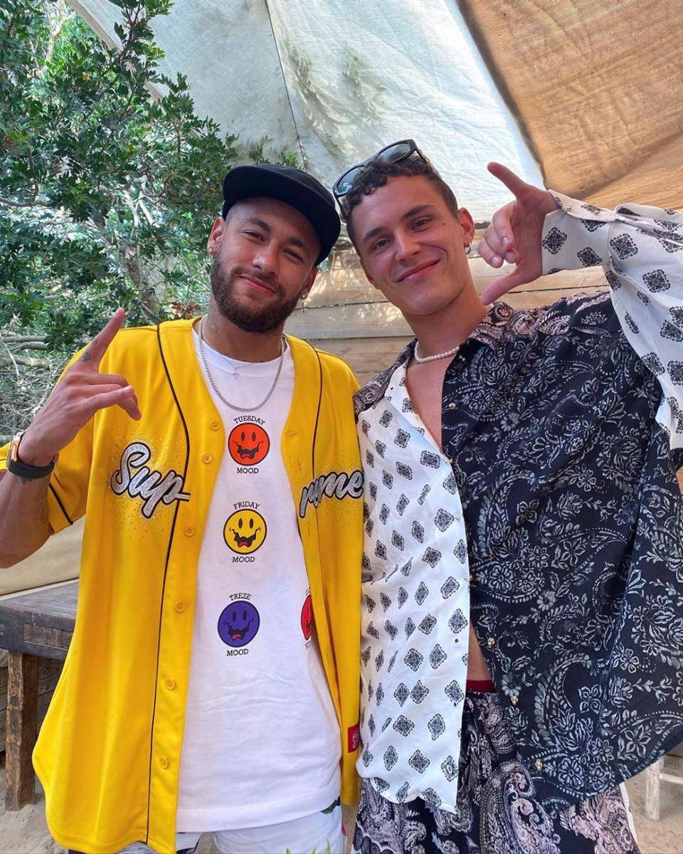 instagram.com/neymarjr