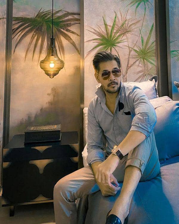 Instagram.com/ferrysal1m