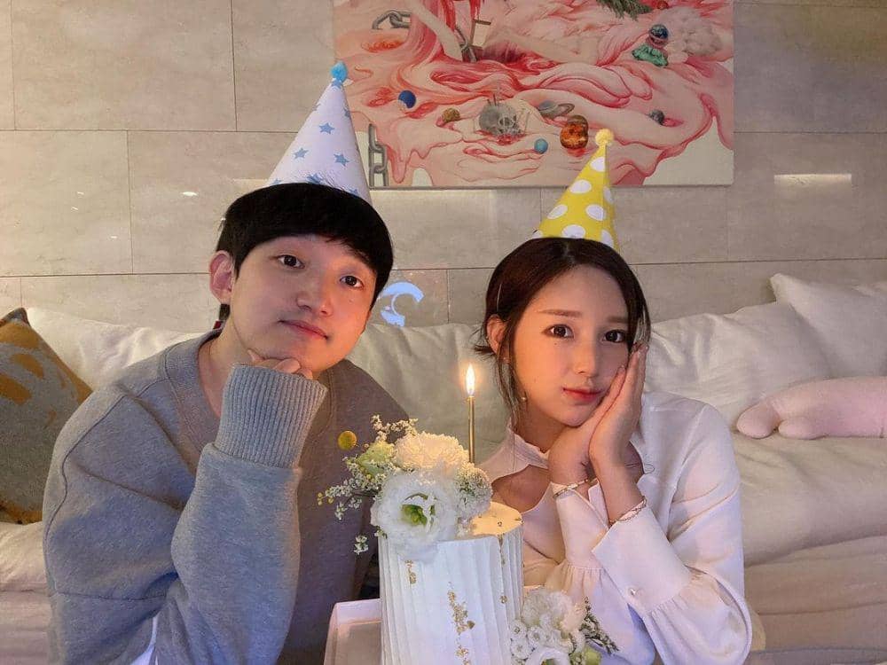 Dinilai Serasi, 9 Potret Romantis Yaongyi True Beauty dan Pacar