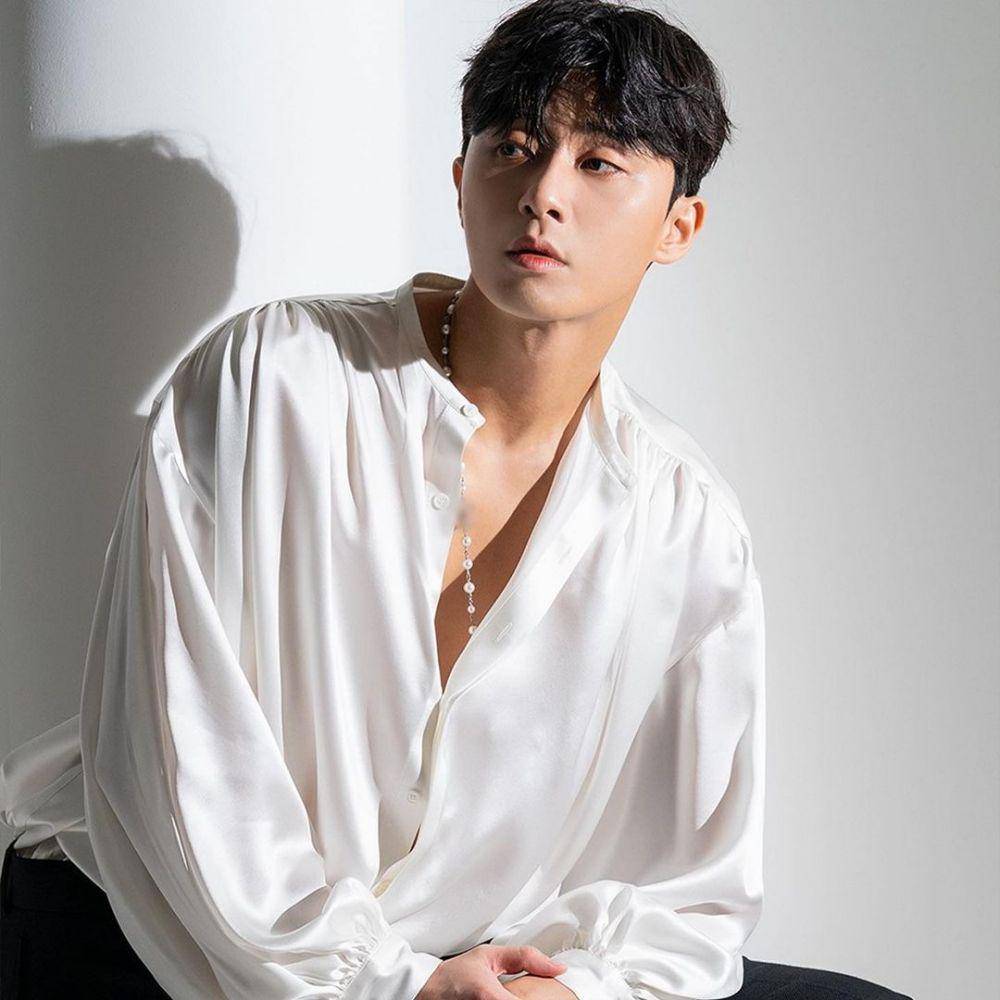 instagram.com/park_seojoon19