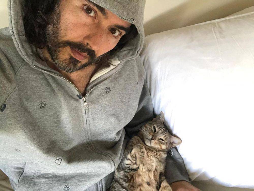 instagram.com/russellbrand