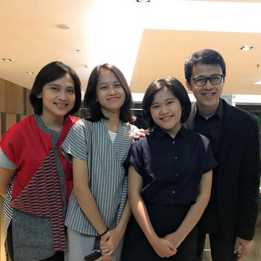 instagram.com/ratihtohpati