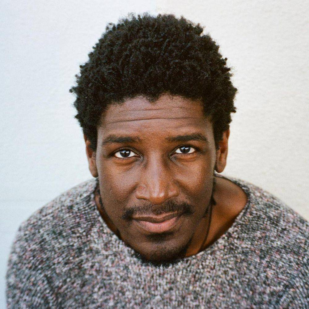instagram.com/labrinth