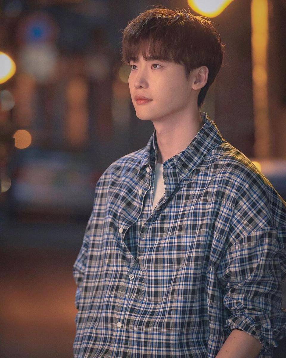 instagram.com/leejongsuky