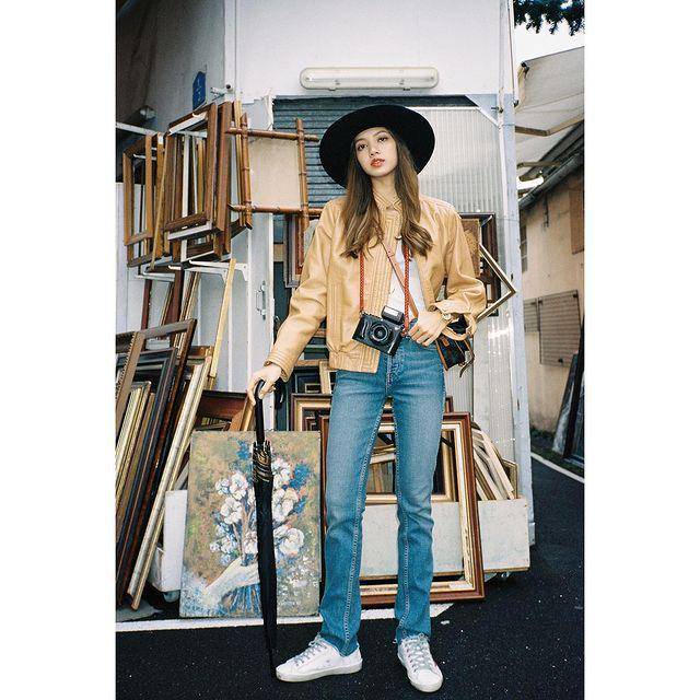 instagram.com/lalalalisa_m