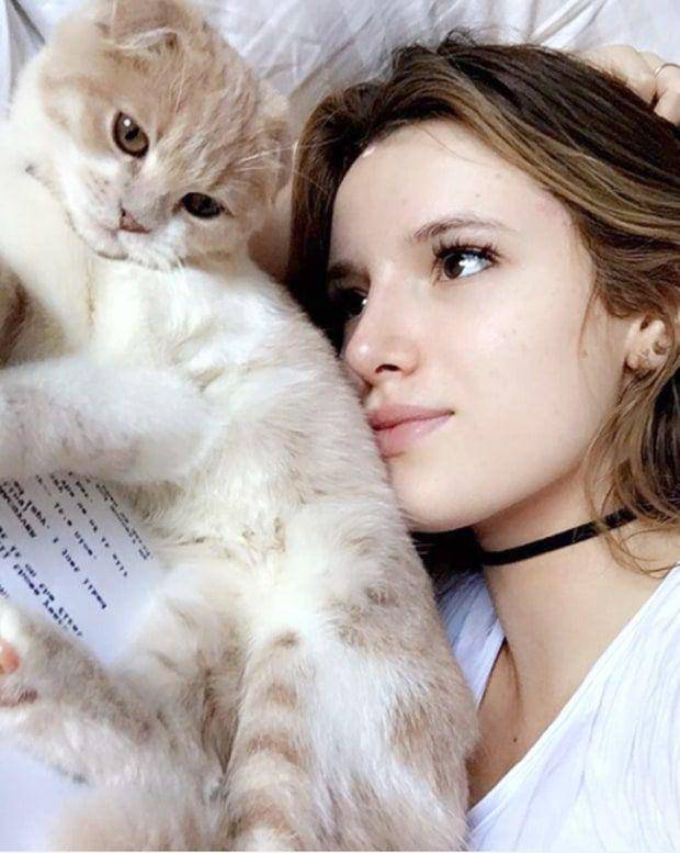 instagram.com/bellathorne