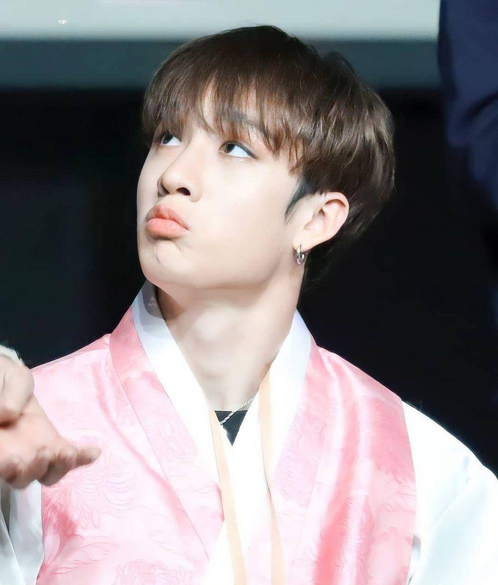 instagram.com/bangchan.7
