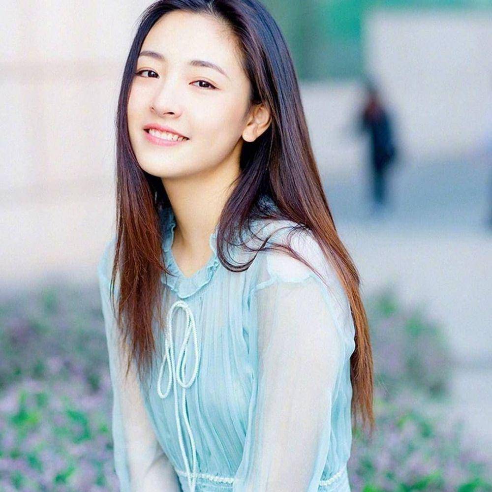 instagram.com/janice_wu_qian28