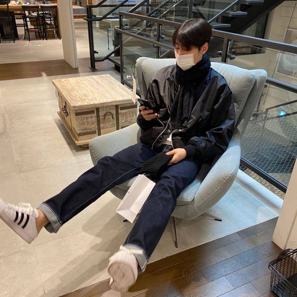 instagram.com/eunwo.o_c