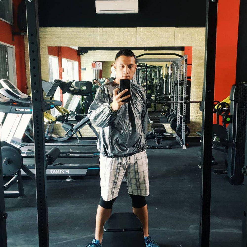 instagram.com/giovanni_tobing