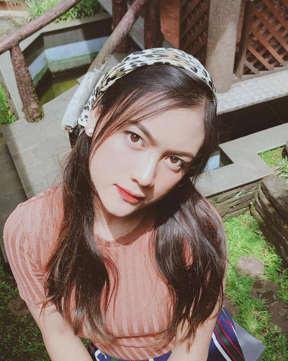 Instagram.com/shella_fernanda