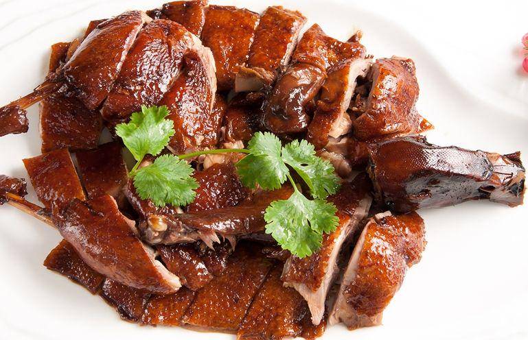 tasteatlas.com