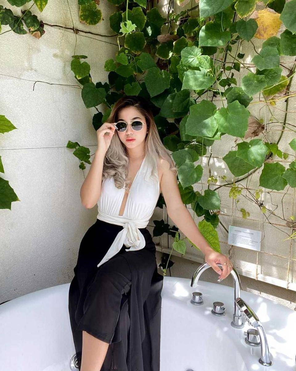 instagram.com/eriskanakesya