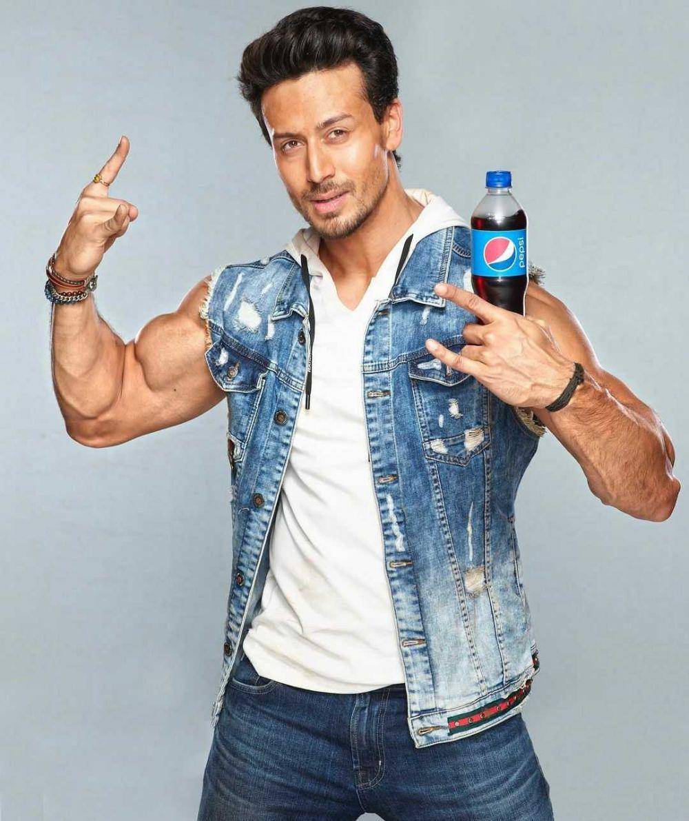 instagram.com/tigerjackieshroff
