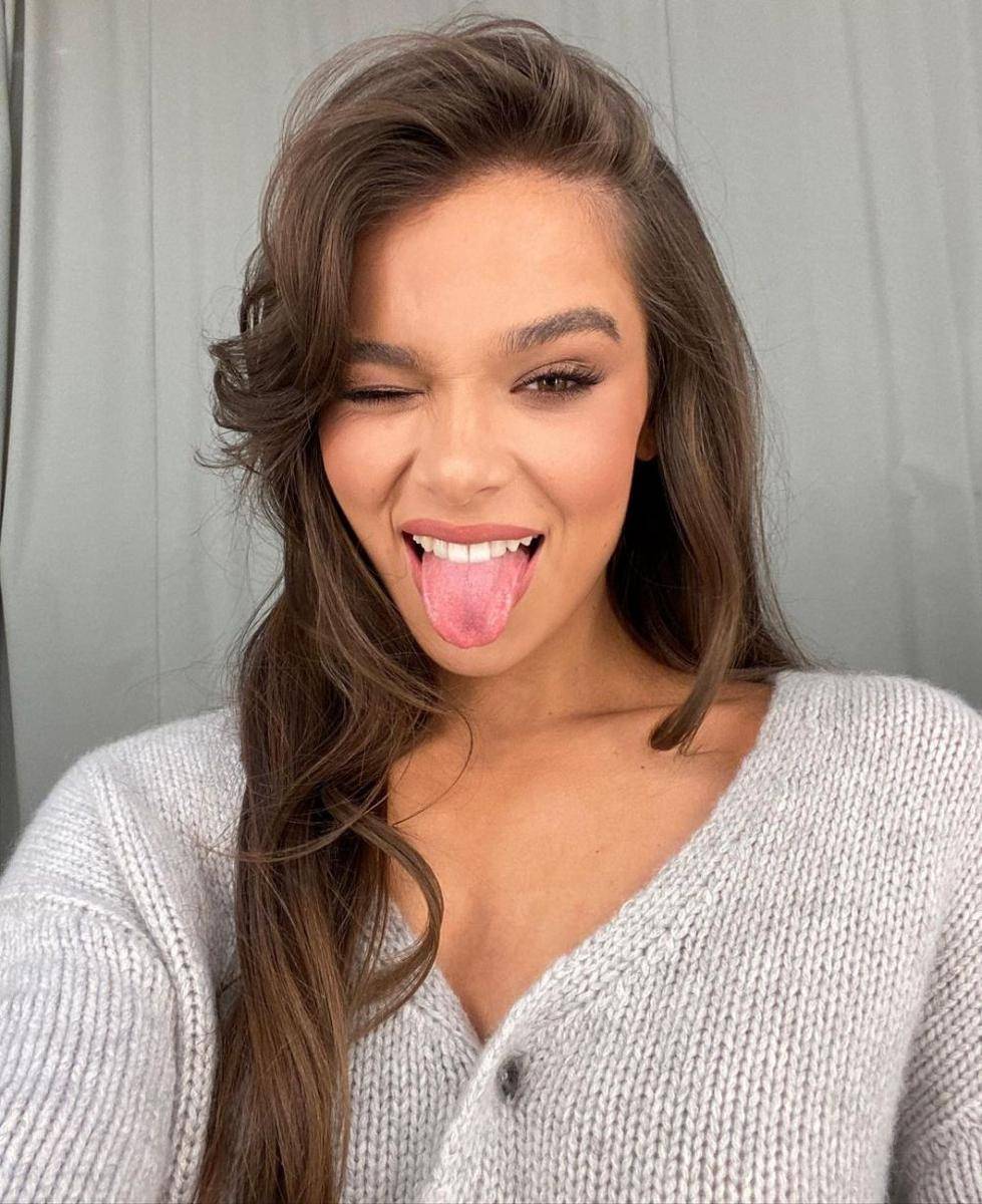 instagram.com/haileesteinfeld