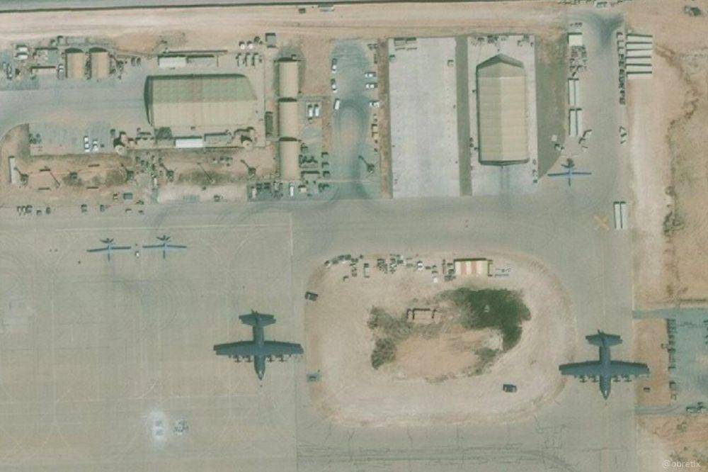 Citra satelit yang menunjukkan gambar pangkalan udara Ayn al-Asad, Irak. (Twitter.com/Ahmad)