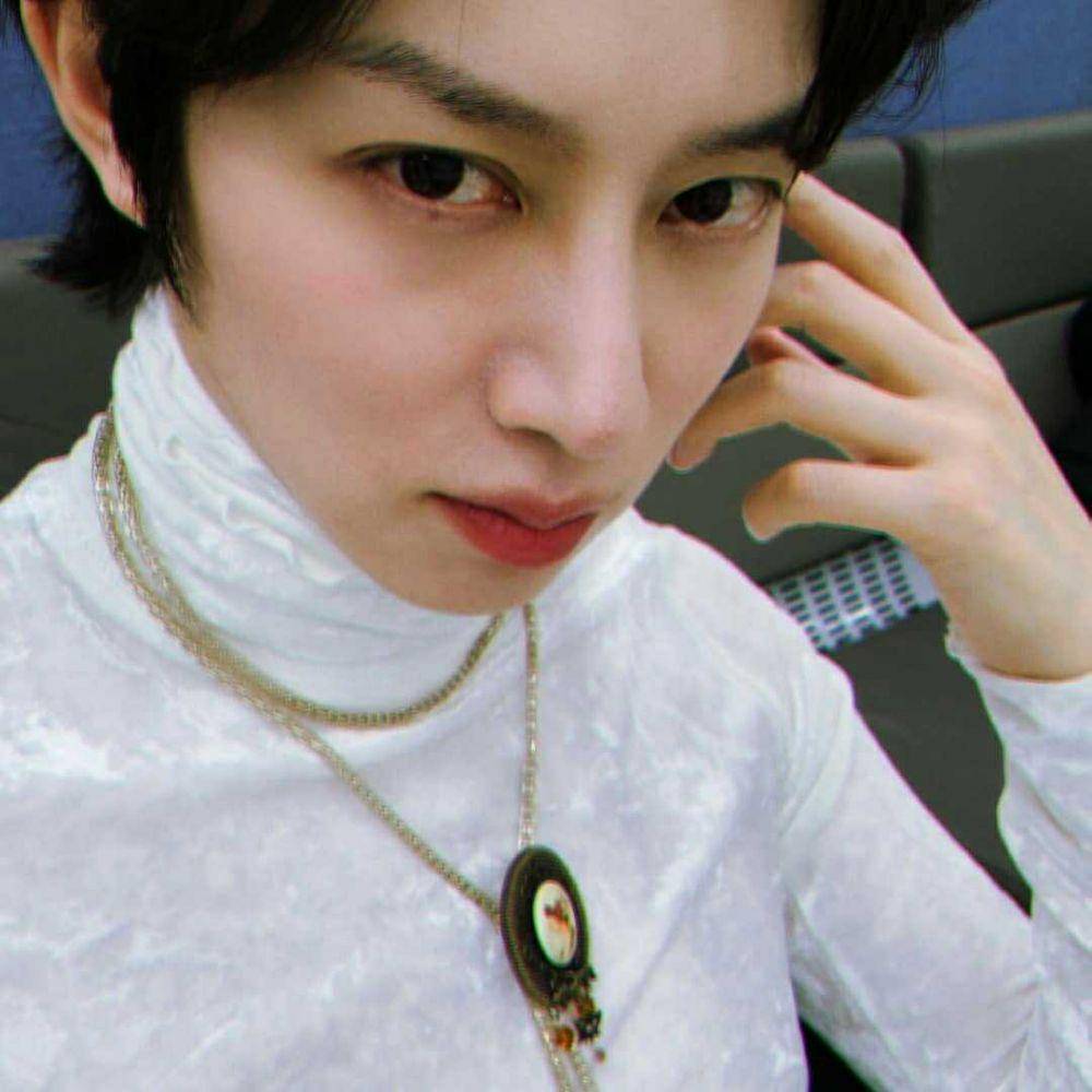 instagram.com/ kimheenim
