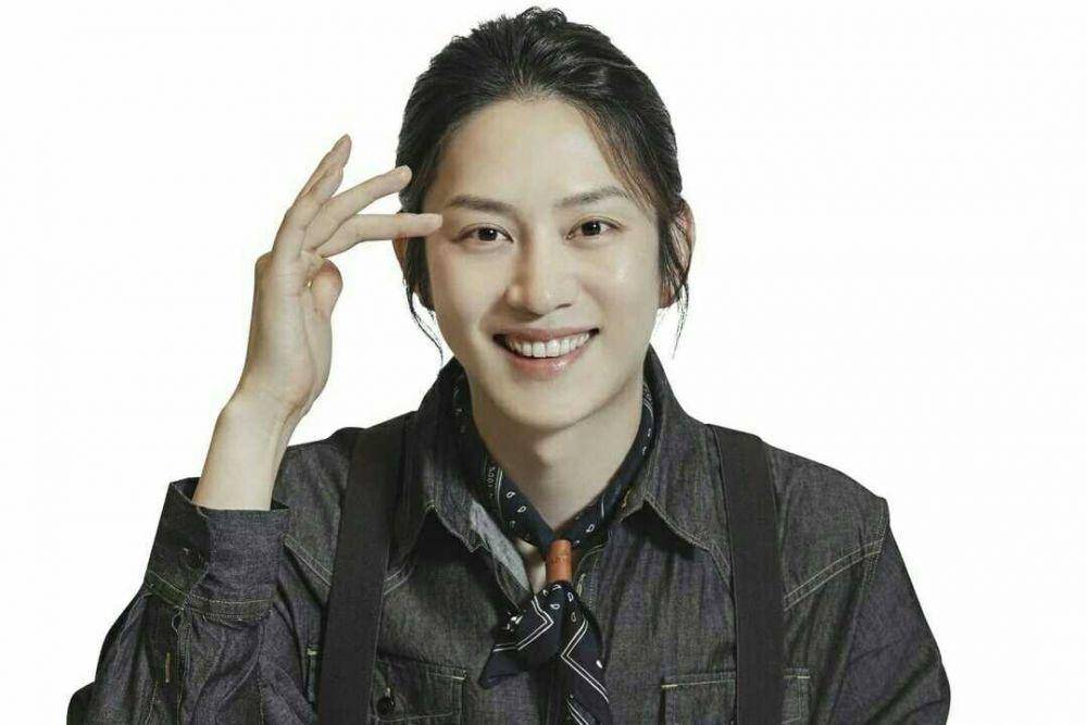 instagram.com/ kimheenim