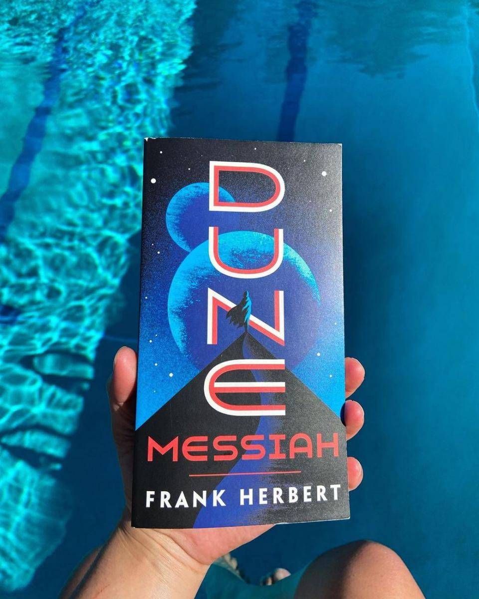 instagram.com/books_on_the_brain_