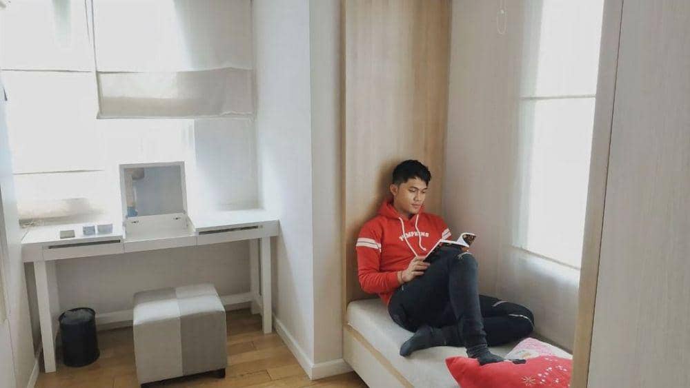 10 Potret Kece Fito Karu, TKI yang Juarai Ajang Menyanyi di Jepang