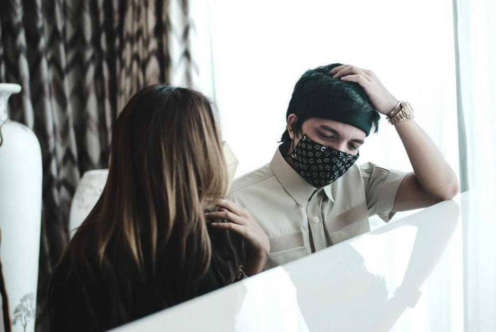 instagram.com/attahalilintar