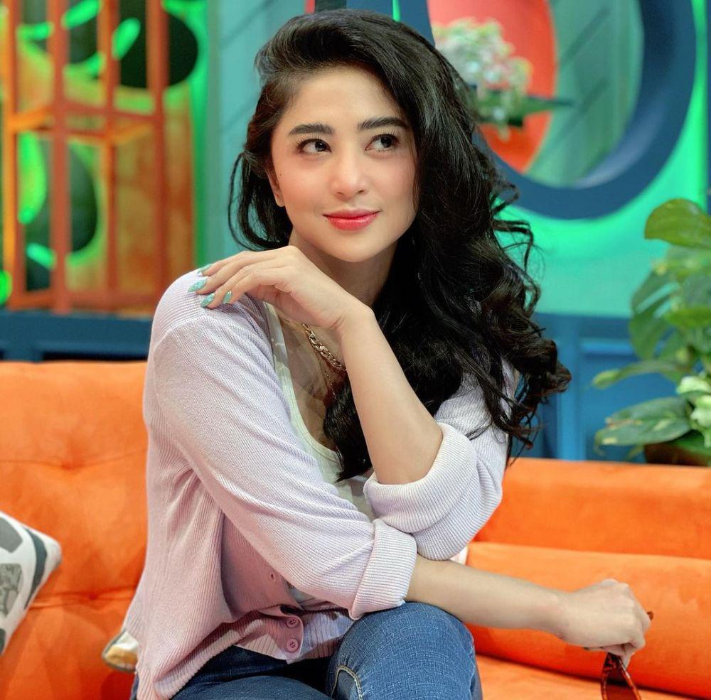 instagram.com/dewiperssikreal