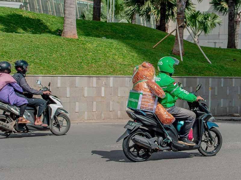 10 Video Serba-serbi Kang Ojol Ini Ajarkan Rasa Syukur dan Bahagia!