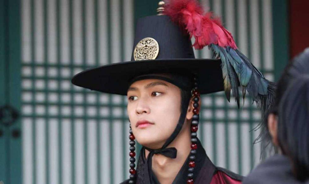 5 Fakta Na In Woo Disebut Gantikan Ji Soo di River When The Moon Rises