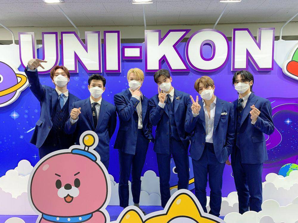 twitter.com/ASTRO_Staff