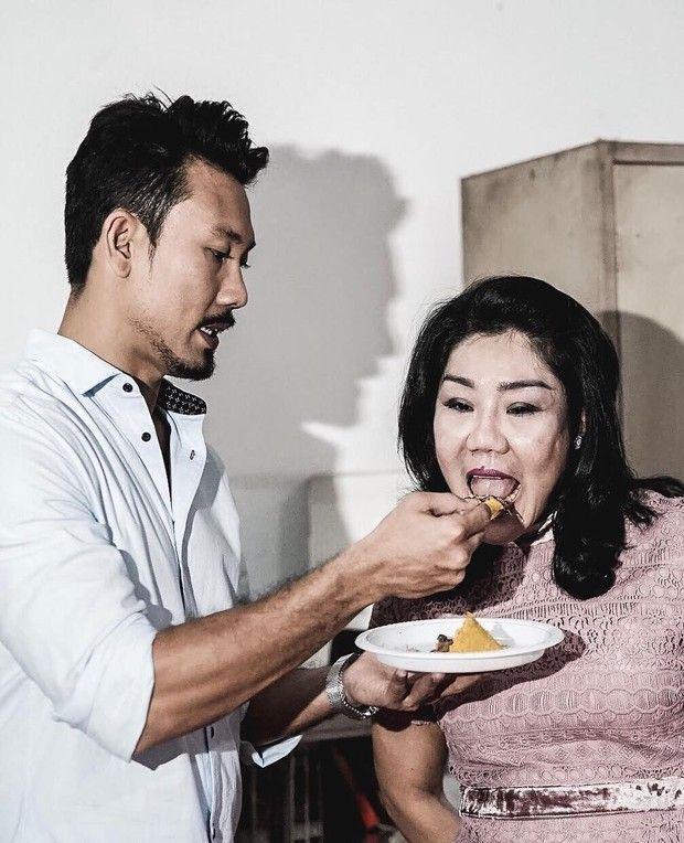 instagram.com/sumargodenny