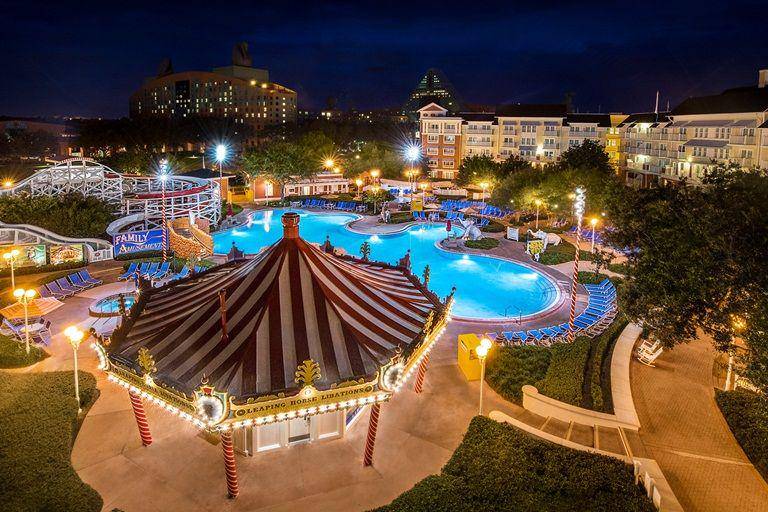familyvacationcritic.com
