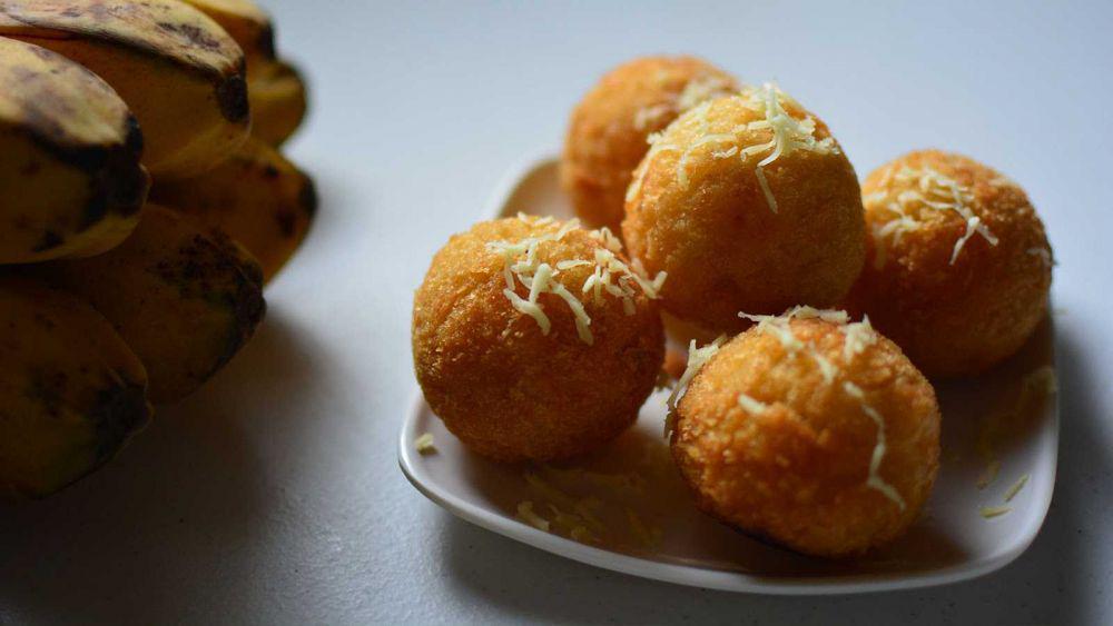 Resep Bola Pisang Lumer untuk Buka Puasa Bersama Keluarga