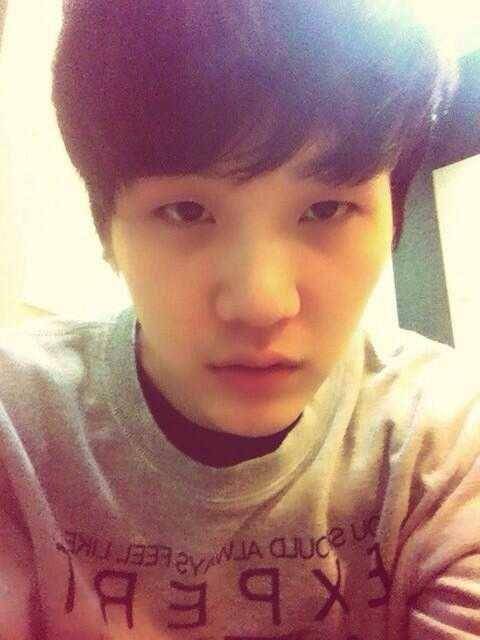 Twitter.com/BTS_twt